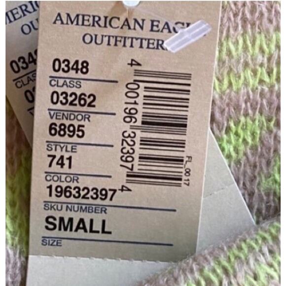 American Eagle Women’s S Fair Isle Knit Sweater Wool Blend Tan Green Holiday NWT - Picture 5 of 5